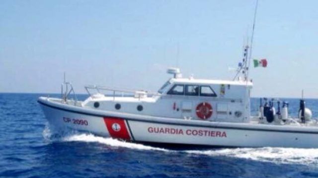 Guardia Costiera-motovedetta