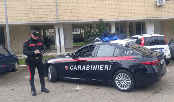 Carabinieri palazzoni