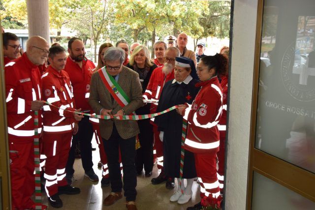 Cisterna-Inaugurazione CRI