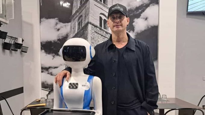 Emilia Robot