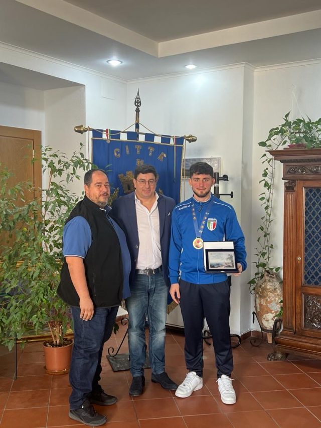 Formia-Boccia bronzo karate