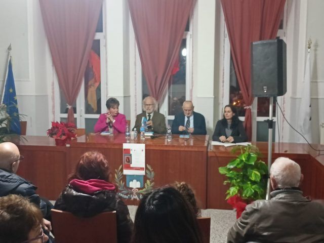 Castelforte-presentazione poesie Ruggiero