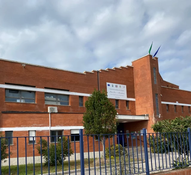 Sabaudia-Liceo Montalcini