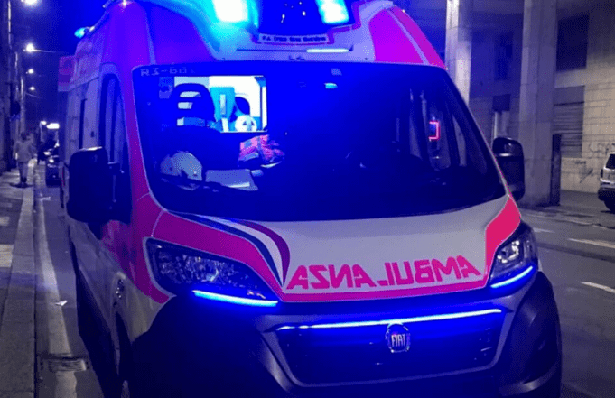ambulanza notte