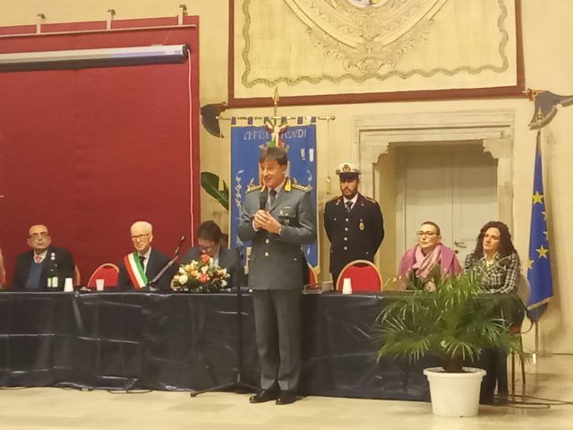 Fondi-cittadinanza col. Ingrosso