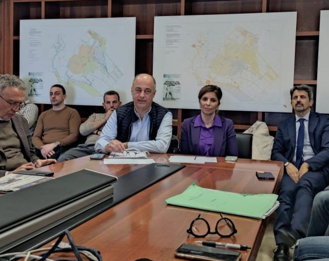 belvisi e cocchi in commissione per a gonfie vele orizz