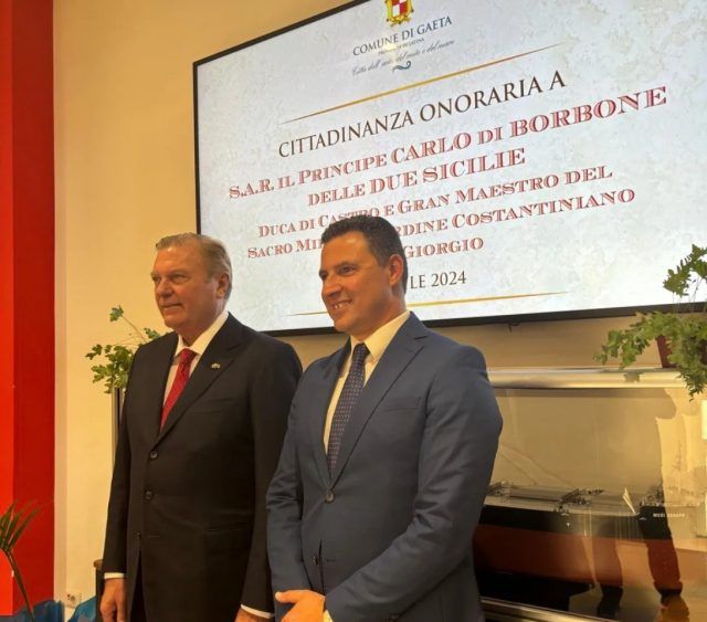 Gaeta-cittadinanza Carlo di Borbone