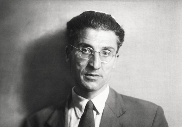 Pavese