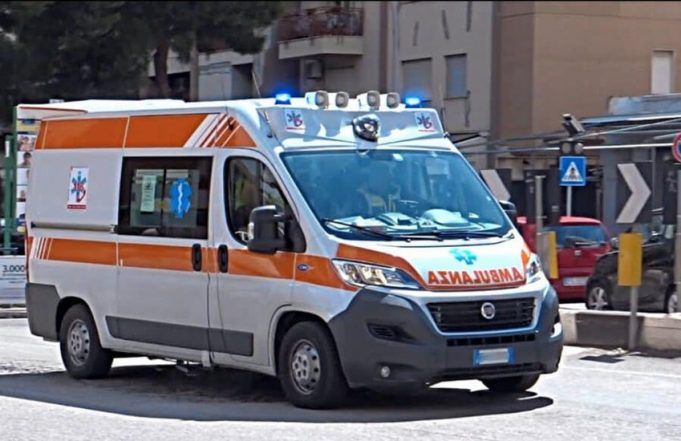 Ambulanza-1