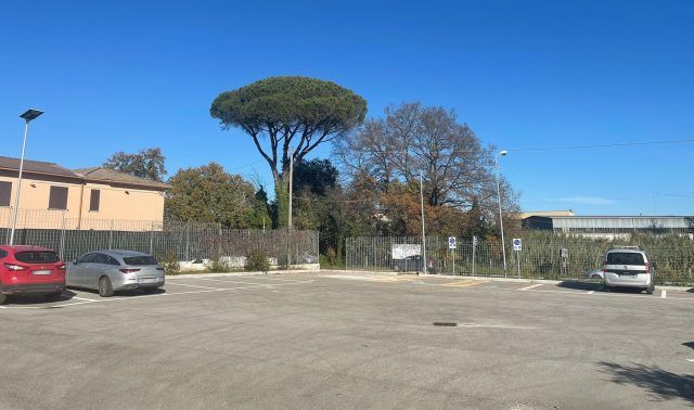 Cisterna-parcheggio Le Castella