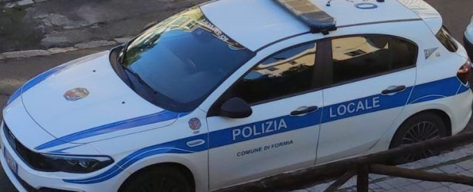Formia-Polizia Locale auto
