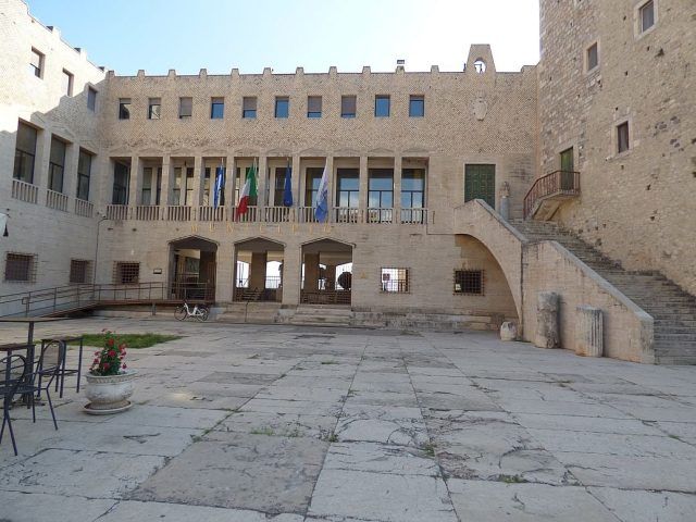 Terracina-Palazzo Comunale