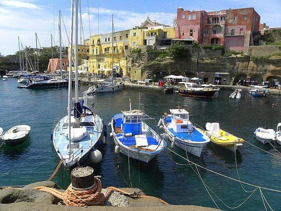 Ventotene-porto