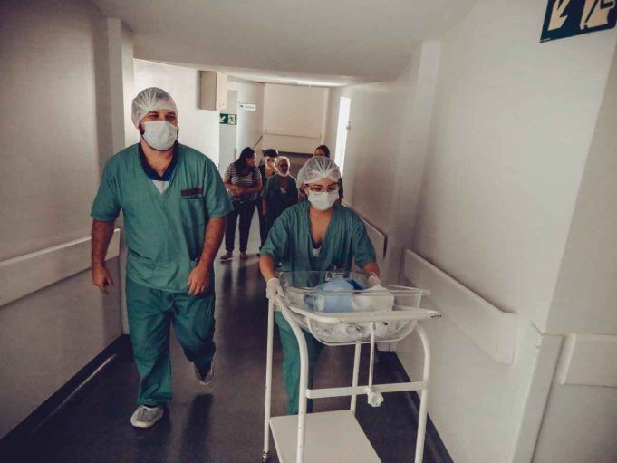 neonata nascita ospedale