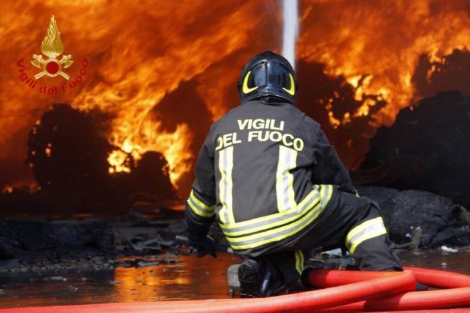 images_vigilifuoco_4-1024x682