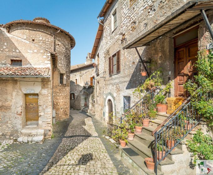 sermoneta-paese