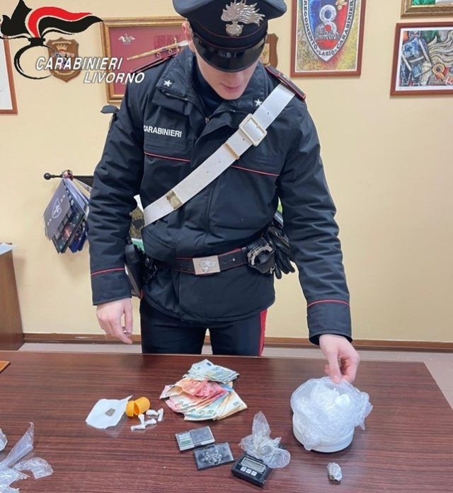 Carabinieri Livorno droga spaccio