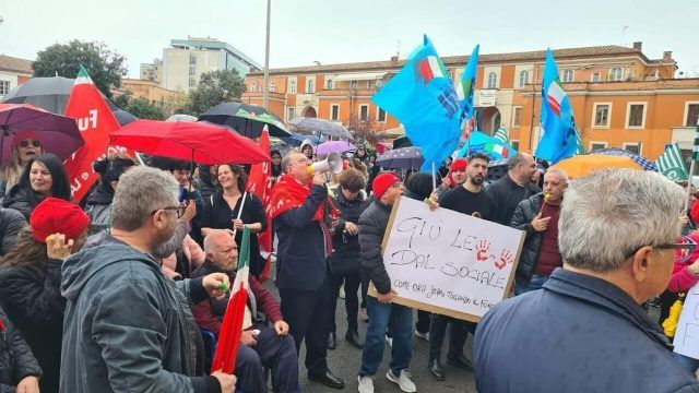 protesta coop osa latina