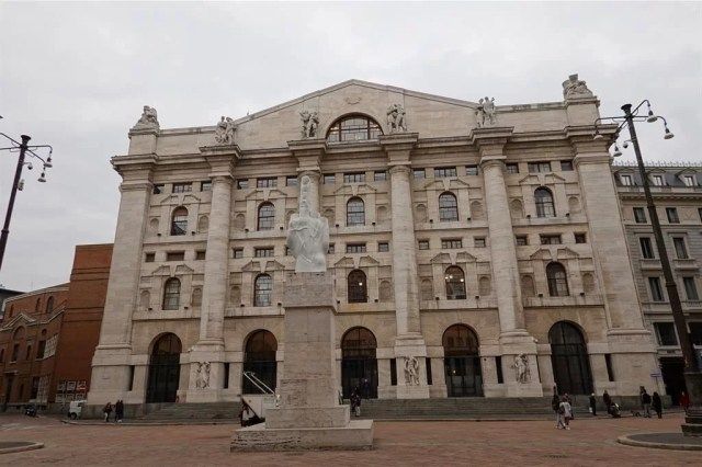 Borse europee in attesa: il vertice USA-Cina potrebbe sbloccare il commercio globale