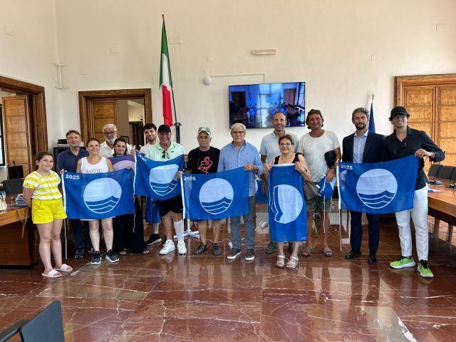 Sabaudia-consegna bandiera blu 2025
