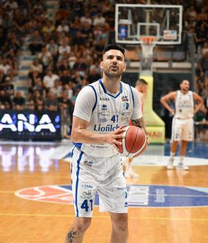 basket-Benacquista Sacchetti