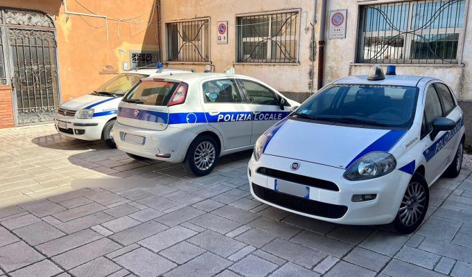 Orrore al Circeo : Rinvenuto un cane ucciso e chiuso in valigia, individuati i proprietari