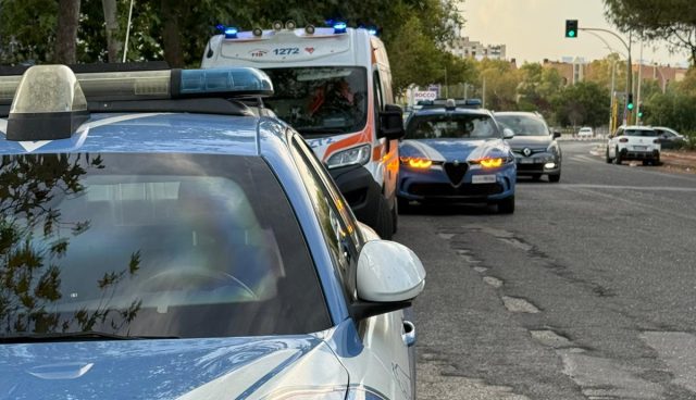 polizia ambulanza viale nervi