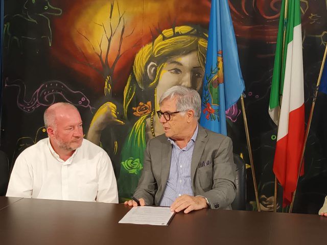 Cisterna-microcredito firma