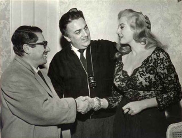 Flaiano_Fellini_Ekberg_1960