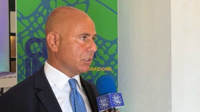 De Meo (FI – PPE): “Revocare divieto Ue sui motori a combustione. Forza Italia lo aveva denunciato fin dall’inizio”