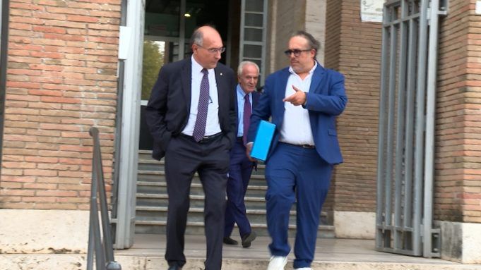 Enrico Tiero con avvocati Cardillo Cupo e Angelo Fiore
