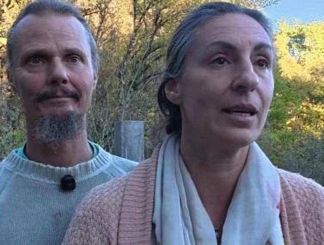 Famiglia nel bosco, “i bambini non sanno leggere”: parla la tutrice