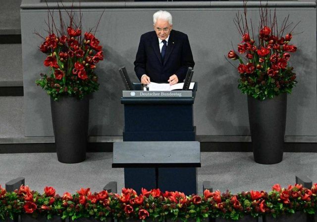 Mattarella: “Nuovi dottor Stranamore all’orizzonte. Guerra di aggressione è un crimine”