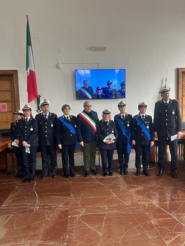 Sabaudia-polizia locale cerimonia