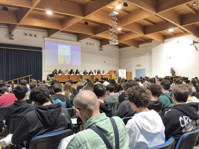 Minturno-convegno Liceo Alberti