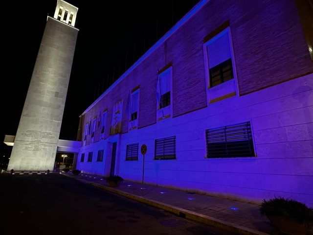 Sabaudia-Palazzo Comunale blu1