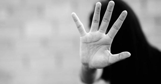 Violenza di genere, nell’UE solo il 6% denuncia