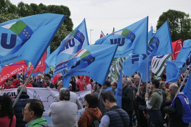 Bandiera-Uil