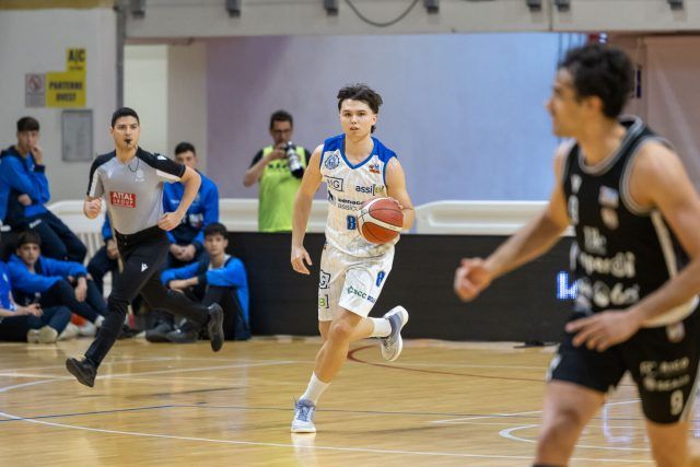 BasKet-Benacquista Latina