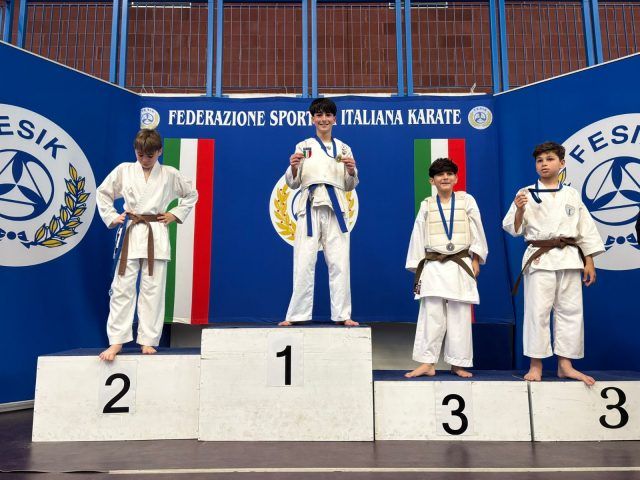 Karate-Latina camp italiani preago