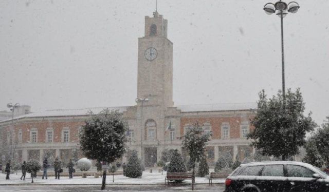 Neve a Latina