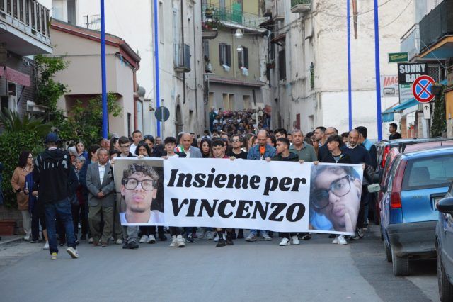san Castrese-fiaccolata Vincenzo