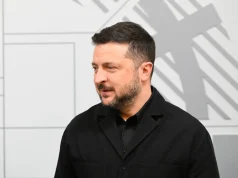 Zelensky “Sentito Trump per auguri, abbiamo discusso di pace”. Anche Putin chiama il tycoon
