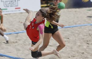 A Gaeta il tradizionale torneo di handball beach