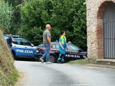 Uccide moglie e figlio a colpi di fucile in Versilia, arrestato un 63enne