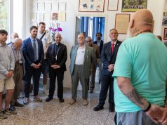 Monsignor Fisichella in visita a Villa Maraini-Croce Rossa: “Chiedere aiuto è un atto di coraggio”