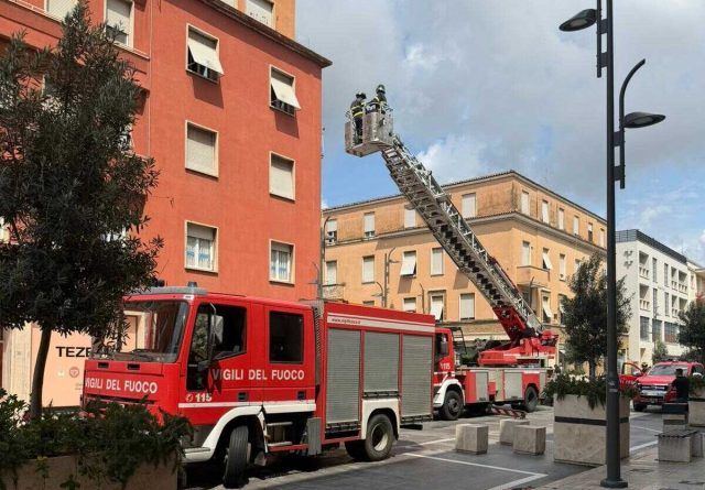 intervento-dei-vigili-del-fuoco-in-centro-2-e1780492137535