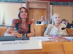 L’ombra di Vannacci e la Muzio mandano in agitazione la maggioranza del sindaco Celentano che difende il suo assessore