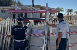 Maxi controlli della Polizia Locale sul lungomare di Latina: 200 multe e sequestri con informativa di reato in due stabilimenti balneari