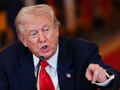 Trump “Nostra identità sotto attacco, comunismo grande pericolo che sconfiggeremo”